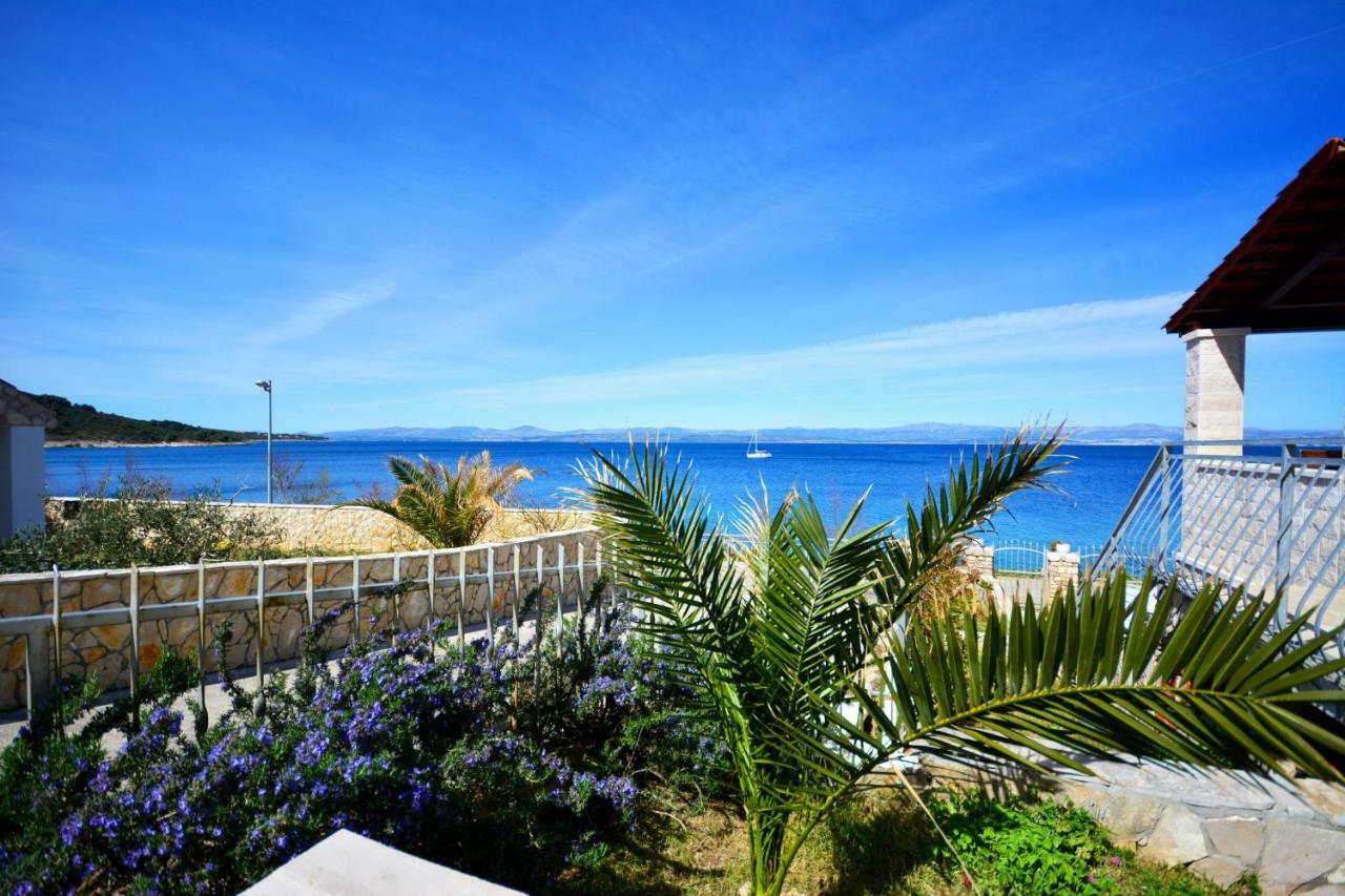 Schoenes Ferienhaus Direkt Am Meer Stomorska Dış mekan fotoğraf