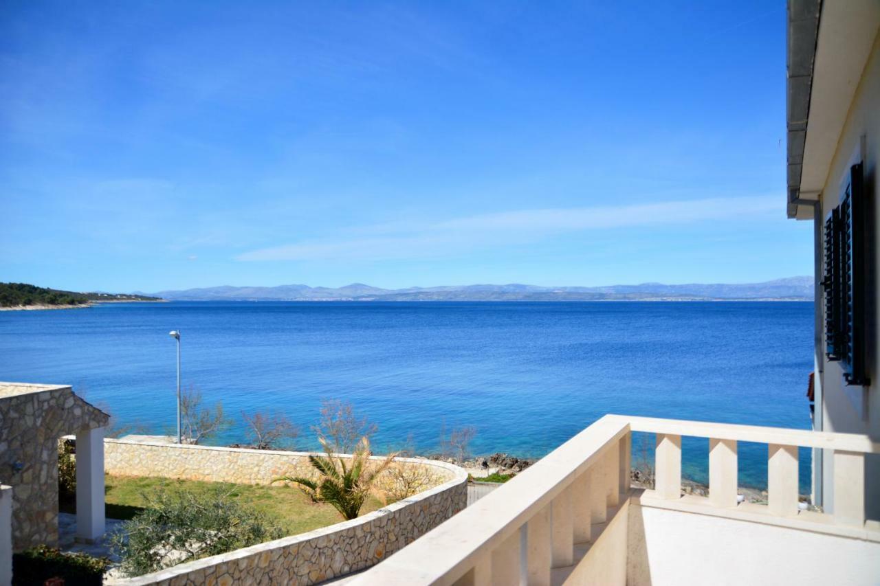 Schoenes Ferienhaus Direkt Am Meer Stomorska Dış mekan fotoğraf